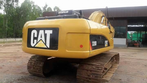 ขายด่วน CAT 320D สภาพสวยพร้อมลุยงาน เครื่องปั้มแรงดี รถสวยเดิมๆทั้งคัน1XXXX กว่าชั่วโมง โซ่ช่วงล่างสวย เอกสารใบแจ้งจำหน่าย เมโทร ภายในสวย