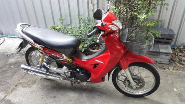 Honda wave 125R