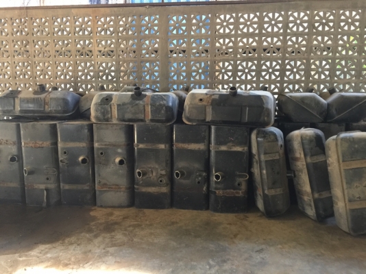 ถังน้ำมันรถบรรทุก มีเยอะ