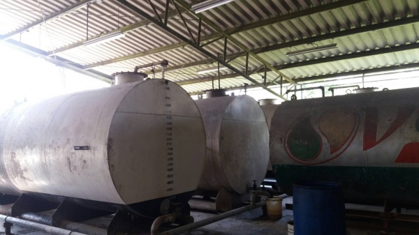 ขายถังน้ำมัน