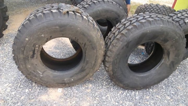 ขายยางฮัมวี 37x12.5x16