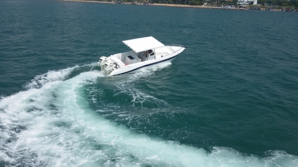 ขายเรือไฟเบอร์ 29 ฟุต หล่อใหม่ Boat for Sale 29F
