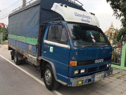 อีสูสุ NPR 115