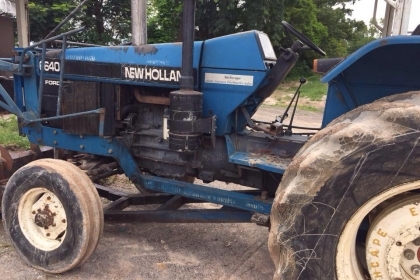 ขายรถไถ NEW HOLLAND รุ่น 6640 เพลาเดียว ขายรถไถ NEW HOLLAND รุ่น 6640 เพลาเดียว