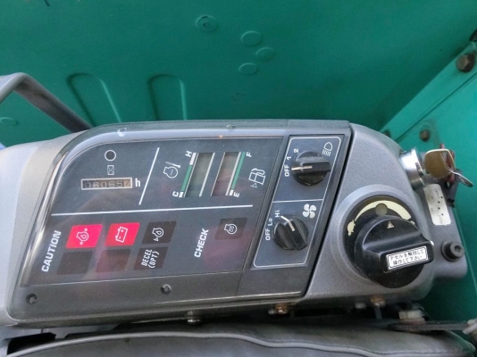 KOMATSU 30R-8 ขนาดPC-30 <มีหัวแย๊ก> รถเก่านอกแท้มีเอกสาร(มีVDOชม)☎️ติดต่อ 085-5632278 (ราคาต่อรองได้)