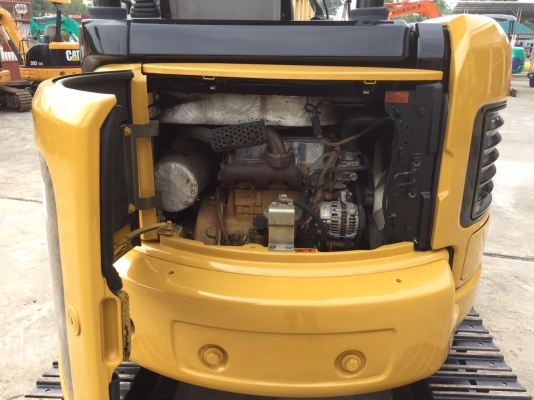 รถขุด CAT303C CR มือสองนำเข้าจากญี่ปุ่น ทำสีใหม่ พร้อมใช้งาน