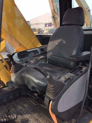 ท่านที่สนใจ sumitomo sh210-5 รถมือ 2 import เข้ามาเอง ท่านที่สนใจ sumitomo sh210-5 รถมือ 2 import เข้ามาเอง