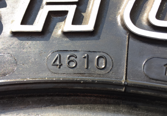 ยาง Mud Maxxis 32 11.5 R15 ดอกเยอะ พร้อมใช้งาน ราคาไม่แพง