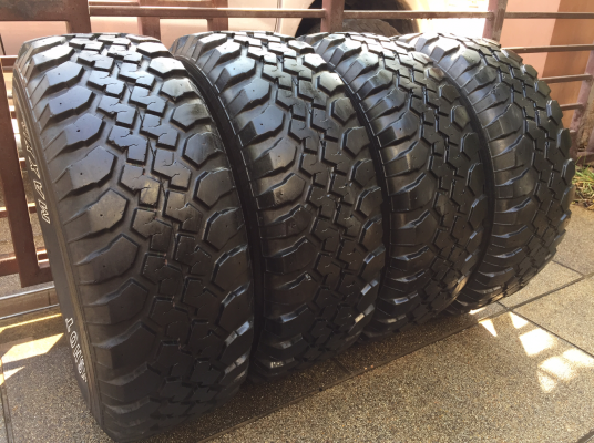 ยาง Mud Maxxis 32 11.5 R15 ดอกเยอะ พร้อมใช้งาน ราคาไม่แพง