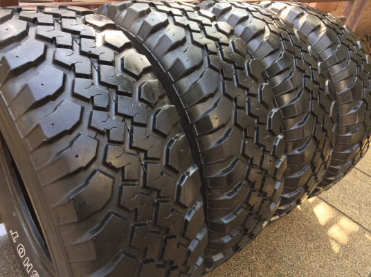 ยาง Mud Maxxis 32 11.5 R15 ดอกเยอะ พร้อมใช้งาน ราคาไม่แพง