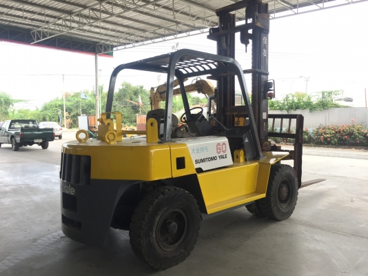 รถฟอร์คลิฟต์ SUMITOMOรุ่นFD60P นำเข้าญี่ปุ่น ยกได้6ตันเสาสูง4เมตร เกียร์ออโต้ งายาว2เมตรเครื่องดีเซล6สูบ สภาพดีพร้อมใช้งาน