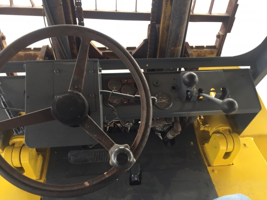 รถฟอร์คลิฟต์ SUMITOMOรุ่นFD60P นำเข้าญี่ปุ่น ยกได้6ตันเสาสูง4เมตร เกียร์ออโต้ งายาว2เมตรเครื่องดีเซล6สูบ สภาพดีพร้อมใช้งาน