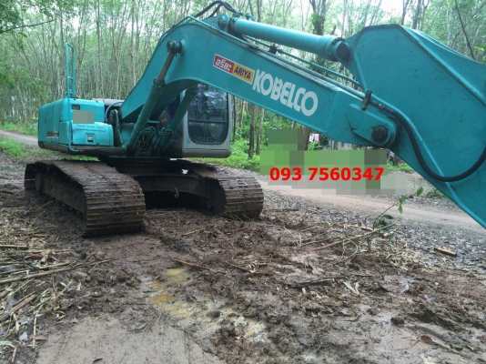 ขายรถแบคโฮ KOBELCO SK200 YN 08-333XX ขายรถแบคโฮ KOBELCO SK200 YN 08-333XX