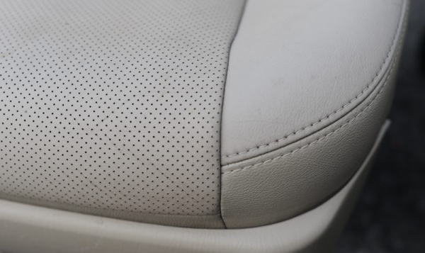 เบาะไฟฟ้า TOYOTA ปรับไฟฟ้าทั้งสองข้าง