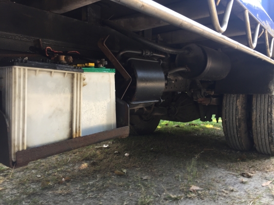 ชาย6ล้อ NKR 130 โบว์ รถห้าง ปี45 กะบะเลส ยาว4.30เมตร