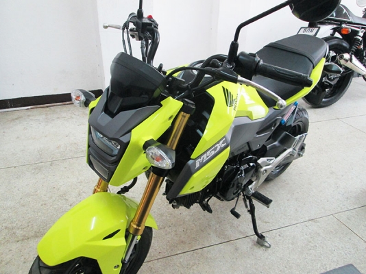 (โอนฟรี) ขาย All New Honda MSX 125 SF ปี 2016 ไมล์แท้ 8273 กม ตัวใหม่ล่าสุด รถหัวฉีดประหยัดน้ำมัน  สภาพสวยเดิมๆ มีกุญแจแท้ 2 ดอก สีเหลือง เทา จด 7 มิถุนายน 2559 ราคา 53900 บาท