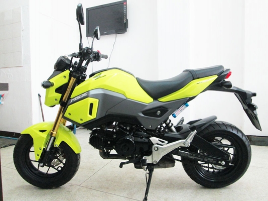 (โอนฟรี) ขาย All New Honda MSX 125 SF ปี 2016 ไมล์แท้ 8273 กม ตัวใหม่ล่าสุด รถหัวฉีดประหยัดน้ำมัน  สภาพสวยเดิมๆ มีกุญแจแท้ 2 ดอก สีเหลือง เทา จด 7 มิถุนายน 2559 ราคา 53900 บาท