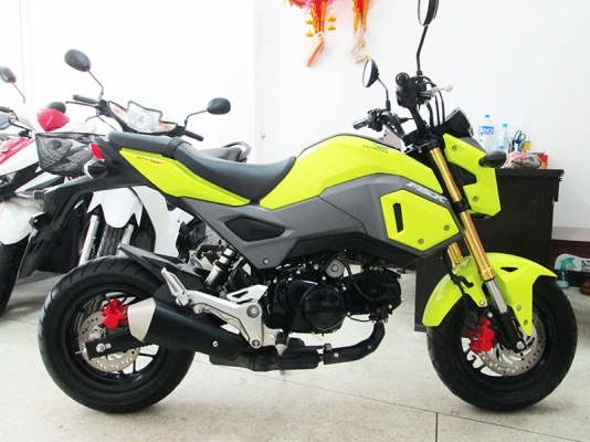 (โอนฟรี) ขาย All New Honda MSX 125 SF ปี 2016 ไมล์แท้ 8273 กม ตัวใหม่ล่าสุด รถหัวฉีดประหยัดน้ำมัน  สภาพสวยเดิมๆ มีกุญแจแท้ 2 ดอก สีเหลือง เทา จด 7 มิถุนายน 2559 ราคา 53900 บาท