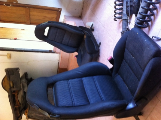 เบาะครับ น่าจะ rx7นี่แหละครับ