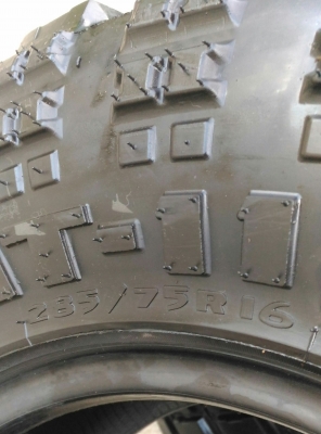 ขายยาง Mud 285/75/16 (33") สวยๆ ขายยาง Mud 285/75/16 (33") สวยๆ