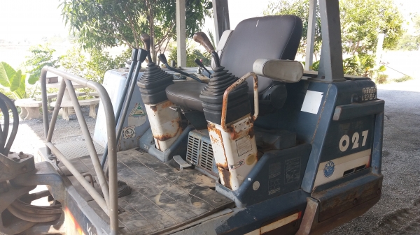 คูโบต้า k027 เท่าpc30 เก่านอก ยังไม่เคยใช้งานในไทย1800 ชม.พร้อมใช้