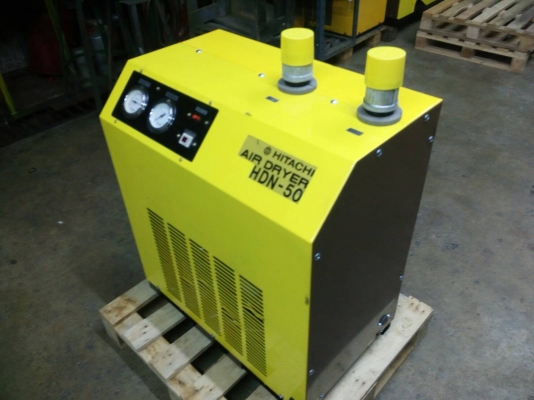 มีเครื่องทำลมแห้ง ใช้กับปั๊มลม 20-30 แรง  เครื่องพร้อมใช้งาน