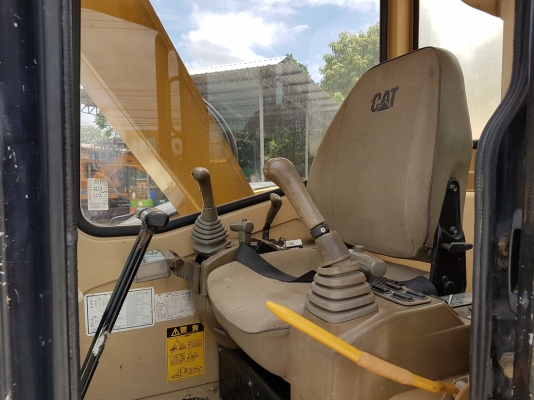 รายละเอียด  ขายรถขุด CATERPILLAR 308BSR น้ำหนักแปดตัน นำเข้าจากอเมริกาแท้ 1000\% สภาพสวยไม่เคยใช้งานในไทย