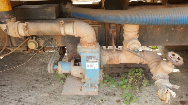 ขาย รถบรรทุกน้ำ ขนาด 13,000 ลิตร 10 ล้อ หัวยาว 2 เพลา ช่วงล่าง ROCKY 175 เครื่อง EH700 168 แรงม้า พวงมาลัยพาวเวอร์ ทะเบียนครบพร้อมโอนครับ ขาย รถบรรทุกน้ำ ขนาด 13,000 ลิตร 10 ล้อ หัวยาว 2 เพลา ช่วงล่าง ROCKY 175 เครื่อง EH700 168 แรงม้า พวงมาลัยพาวเวอร์ ทะเบียนครบพร้อมโอนครับ