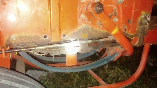 ขายเครื่องอัดฟาง คู้โบต้า HB 130 พลัส ราคา 200000 บาท ด่วน พร้อมใช้งาน วันทูคอล 0986683479 dtac 0991751349 สิทธิ์ คับ ขายเครื่องอัดฟาง คู้โบต้า HB 130 พลัส ราคา 200000 บาท ด่วน พร้อมใช้งาน วันทูคอล 0986683479 dtac 0991751349 สิทธิ์ คับ