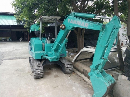 ขายรถแบคโฮ ยันม่า  B27