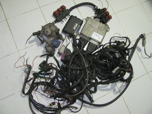 ขายชุดแก๊สหัวฉีด AG 6 สูบมือสอง ราคาถูก