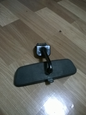 ขายกระจกมองหลัง e30 สภาพok ราคา500 โทร0924462525โส กทม