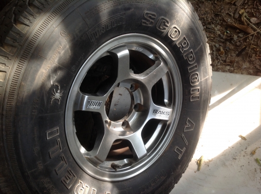 ล้อแม็ก ขอบ 15 6 รู แถมยาง