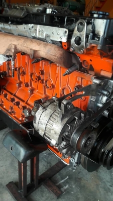 เครื่องยนต์อีซูสุ6HE1#195แรงม้าสวยติดดีครับ