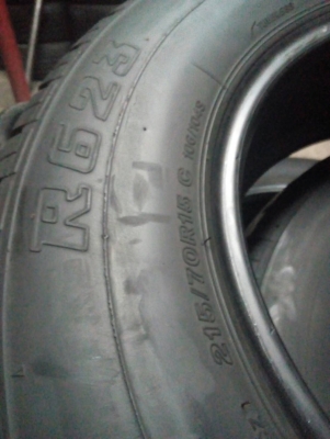 215/70R15 BRIDGESTONE R623 ชุด 4 เส้น tel. 081-427-3941 215/70R15 BRIDGESTONE R623 ชุด 4 เส้น tel. 081-427-3941