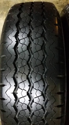 ล้ออ่ะไหล่อีซู15/6รู บริสโตน215/70/15ปี0506 ลงพื้นเส้นละครั้ง เส้นสีตุ่มยางยังอยู่  คู่1900บาท โทร0995357594-0879050181