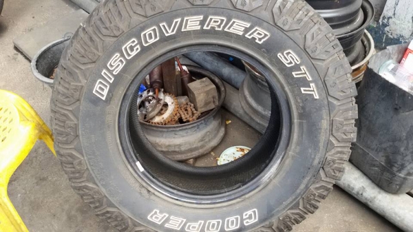 ยางมัดCooper 265/75/16ปี14 มี1คู่ 2400บ.โทร0995357594-0879050181