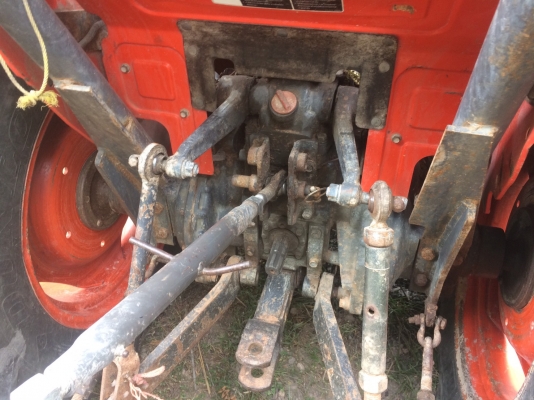 255000บาท ครับ L3608 รถไร่สวยๆครับ แถมอุปกรณ์3อย่าง ผานหลัง+ดันหน้า+โรตารี่ เครื่องเกียร์ดีมากครับยางใหม่ๆ4เส้น