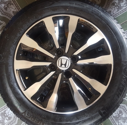 ขายล้อHONDA City 15 หน้าเงาดำ ยางปี 14 4 ล้อ