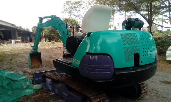 ขายKomatsu PC30-7