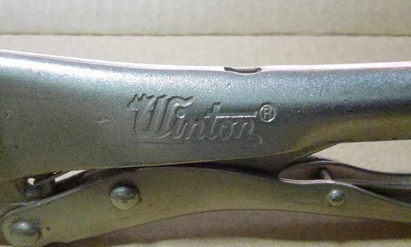 คีมล๊อคพับเหล็กแผ่น