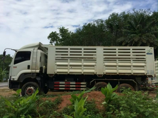 รถใช้งานน้อยมาก  สภาพเยี่ยม  ขายทั้งพ่วงคะ