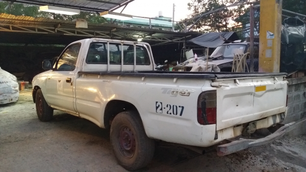TOYOTA TIGER ปี 2000 รถสวยคานหน้าเดิมไม่มีชนหนัก เครื่อง 2L TURBO แท้ เครื่องสดมากเหมือนรถใหม่
