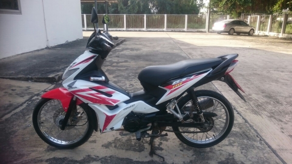 honda czi หัวฉีด เครื่องดีเยี่ยม ภาษีไม่ขาด พร้อมใช้งาน