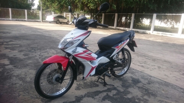 honda czi หัวฉีด เครื่องดีเยี่ยม ภาษีไม่ขาด พร้อมใช้งาน