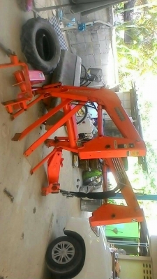 ขายตักบุ้งกี๋รถไถ Kubota ใส่รถรุ่น L3608,L4508,L4708 ได้ครับ