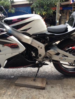 ขาย Cbr 400 ปี 89 ทะเบียนแท้+ชื่อผมเอง