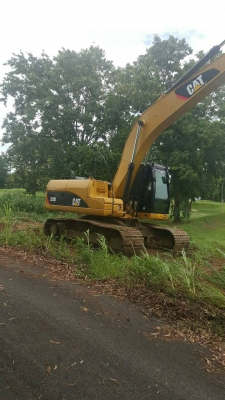 แบคโฮ CAT320D คอมมอลเรล กระบอกดำ ญี่ปุ่น ใช้งาน 2,800 ชั่วโมง ปี 57 ซื้อมือหนึ่งจากเมโทรแคท  ขายทั้งดาวน์หรือเงินสด
