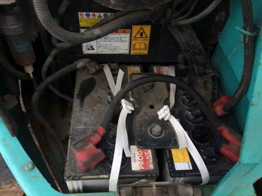 Kobelco SK75UR-3ES ปี 2005 ใช้งาน 3428 ชม. นำเข้าจากญี่ปุ่น สภาพสวยมาก ๆ ครับ