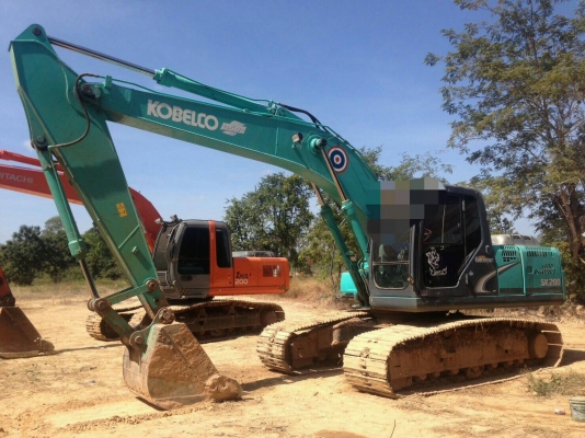 ขายด่วน  KOBELCO SK200-8 YN12 SUPER  รถสภาพพร้อมใช้งาน เครื่องปั้มดีเยี่ยม โซ่ช่วงล่างเต็ม พร้อมใช้งาน เอวแน่น ไฟฟ้าสมบูรณ์ เอกสารเล่มทะเบียน